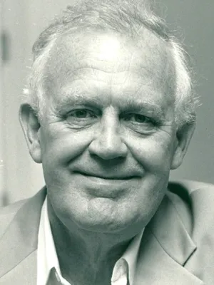 Joss Ackland