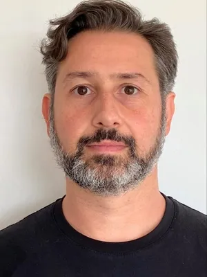 Kasra Farahani