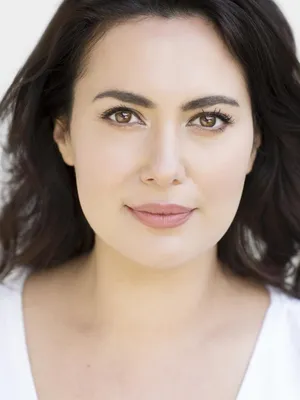 Yasmine Akram