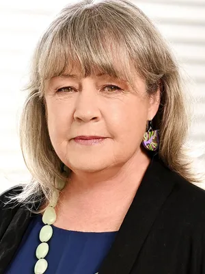 Noni Hazlehurst