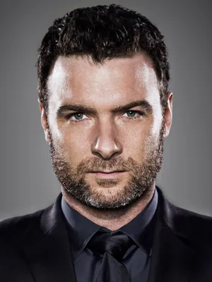 Liev Schreiber