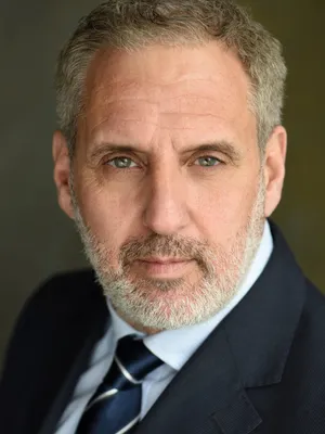 Vincent Riotta
