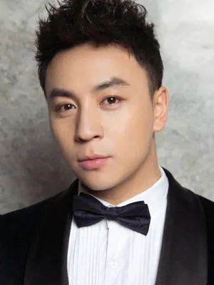 Ashton Chen