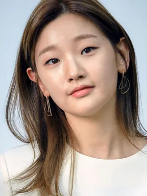 Park So-dam