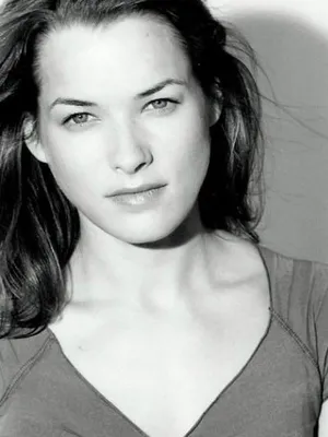 Nicole DeHuff