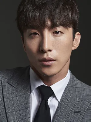 Dong Hyun-bae
