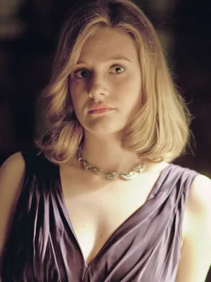 Romola Garai