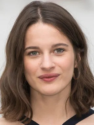 Rebecca Marder