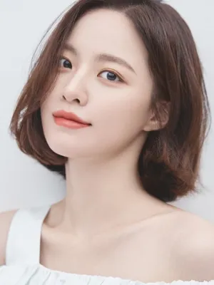 Bae Yoon-kyung