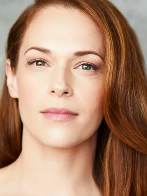 Amanda Righetti