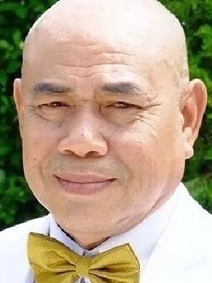 Puang Kaewprasert
