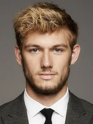 Alex Pettyfer