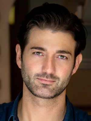 Oliver Tompsett