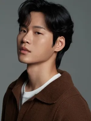 Yun Ji-on