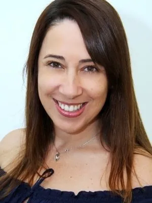 Paula Pimenta