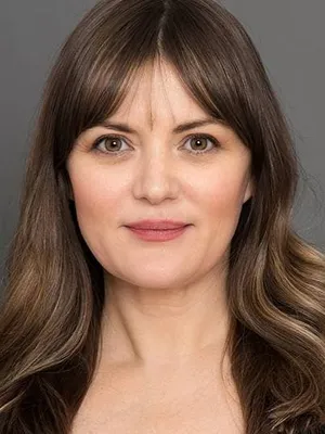 Lara Phillips