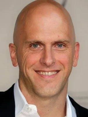 Bradley Buecker