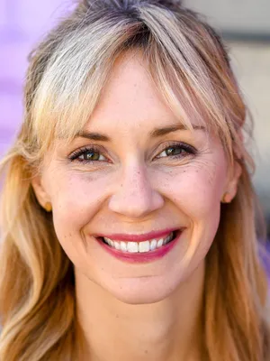 Beth Hoyt
