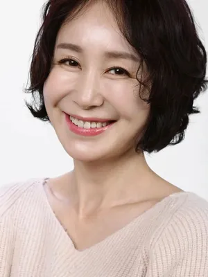 Jung Yoon-seo