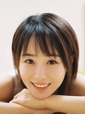 Qin Yijia