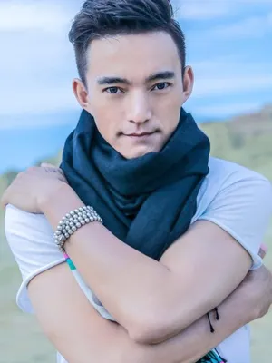 Rong Erjia