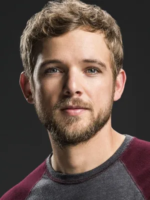 Max Thieriot