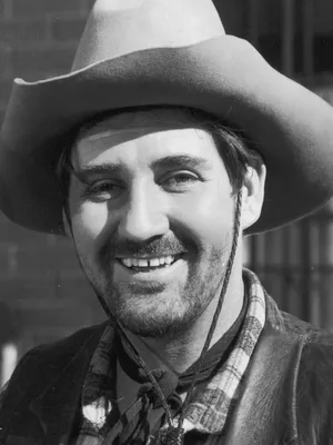 Pat Buttram