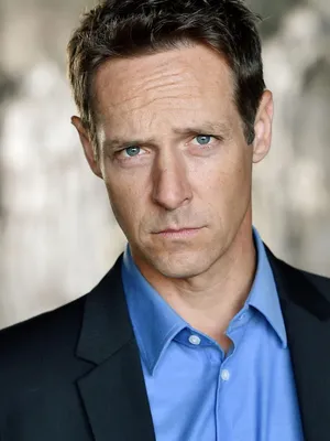 Christopher Rob Bowen