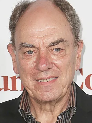 Alun Armstrong