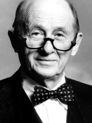 Milton Selzer