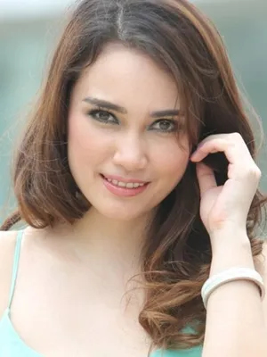 Feby Febiola