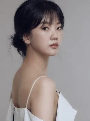 Kang Na-ru