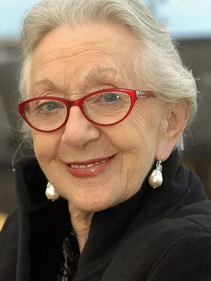 Thelma Barlow