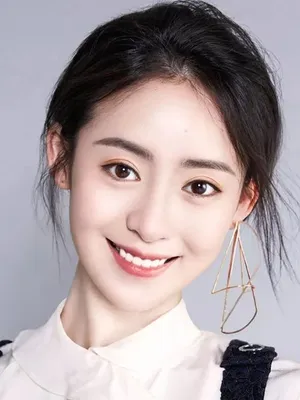 Elaine Yi