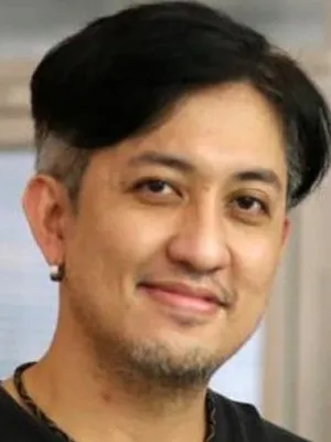 Natthaphong Wongkaweepairod