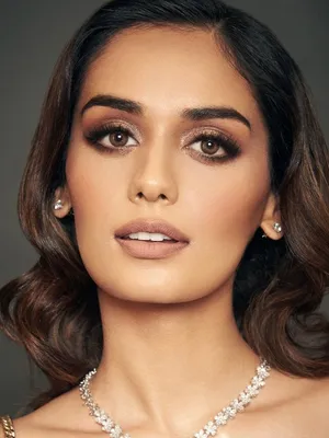 Manushi Chhillar