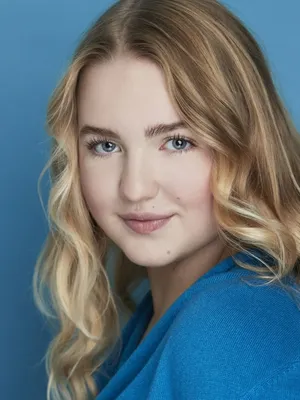 Ava Telek