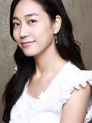 Ha Si-eun