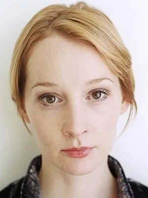 Emma Lowndes