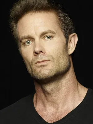 Garret Dillahunt
