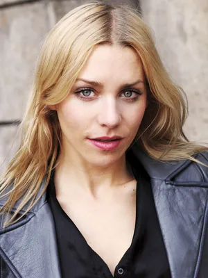 Julia Dietze