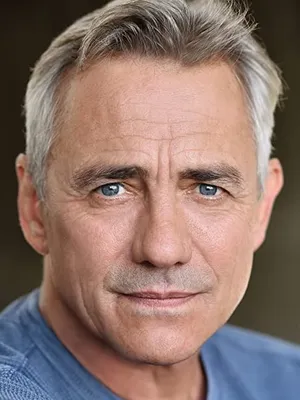 Alex McArthur