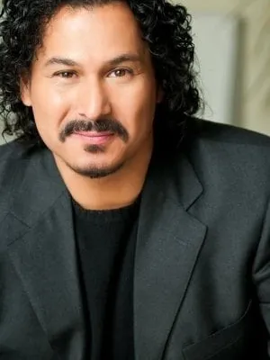 Gino Montesinos