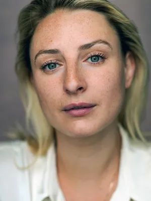 Lois Brabin-Platt