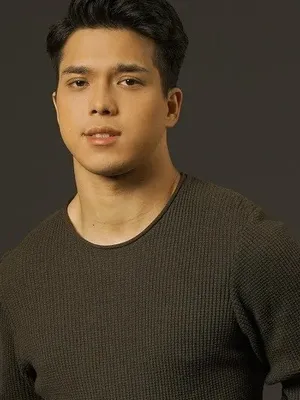 Elmo Magalona