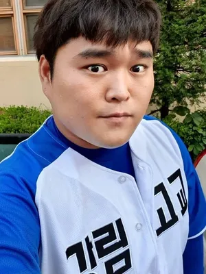 Ahn Dong Yeob