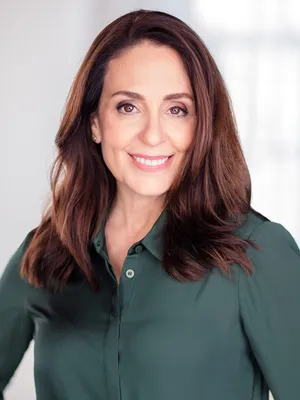 Jacqueline Ann Steuart