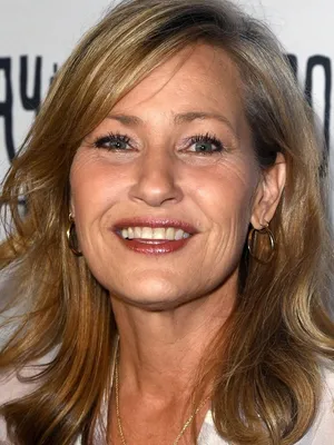 Joey Lauren Adams