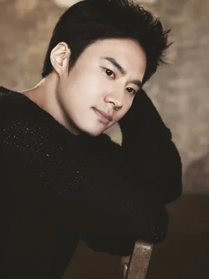 Lee Hwan