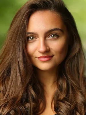 Isobelle Molloy